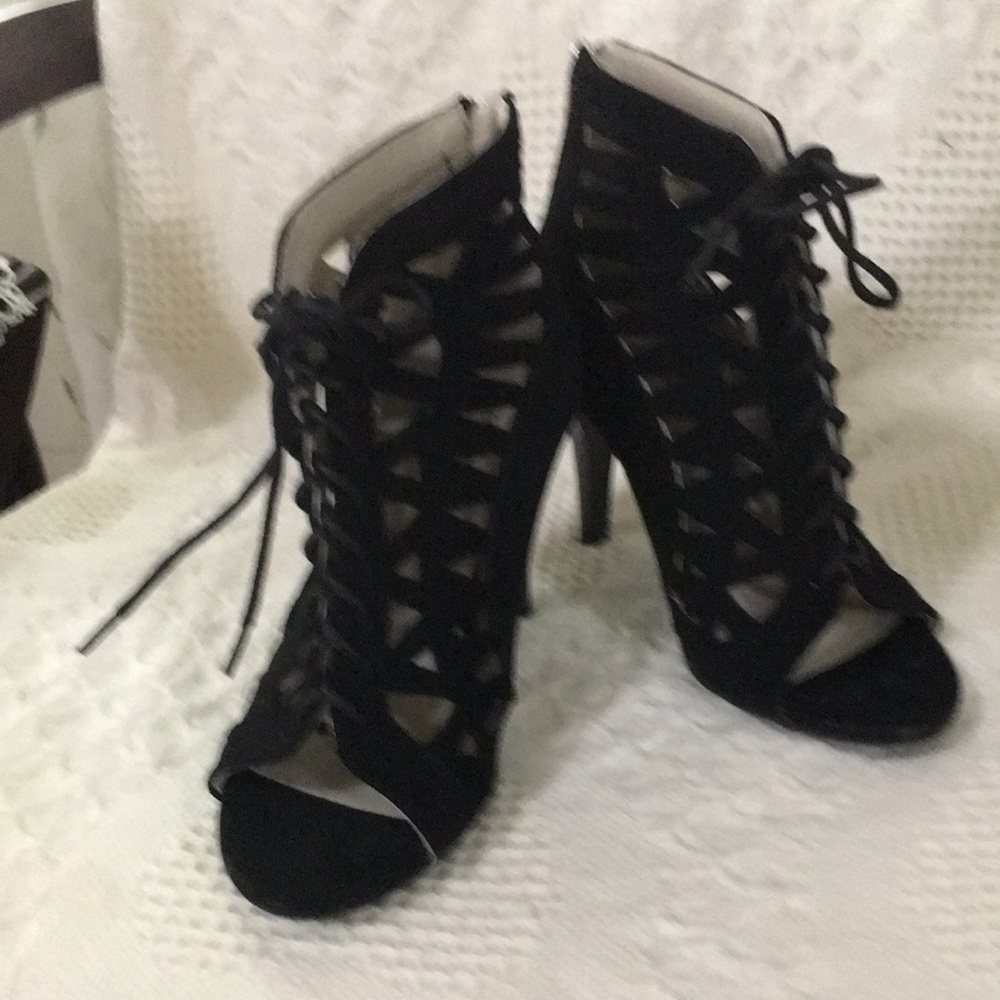 Gladiator. Heels